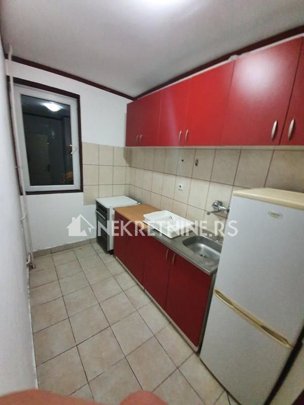 Slika 3 - stara zeleznicka kolonija, Dvosoban stan za izdavanje, 50m2, 250€